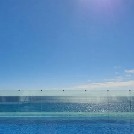 아파트 Port From With Pool *